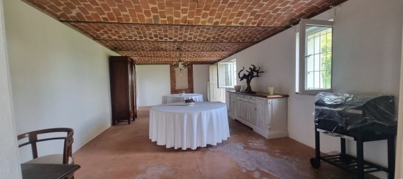 4 bedrooms House in San Damiano d'Asti, Italy No. 332824 3