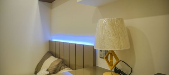 2 rooms Office in District 1, Vietnam No. 17760 2