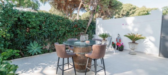 3 bedrooms Villa in Estepona, Spain No. 158404 6