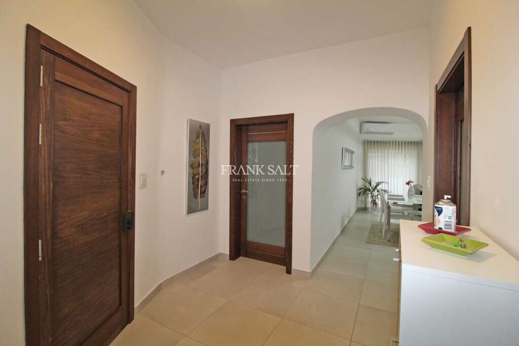 Apartamento de 2 dormitorios en Marsaskala, Malta No. 8090