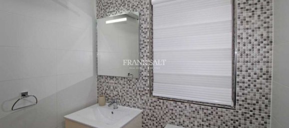 Apartamento de 2 dormitorios en Marsaskala, Malta No. 8090 13