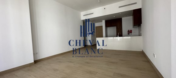 2 bedrooms Apartment in Jumeirah, UAE No. 6842 3