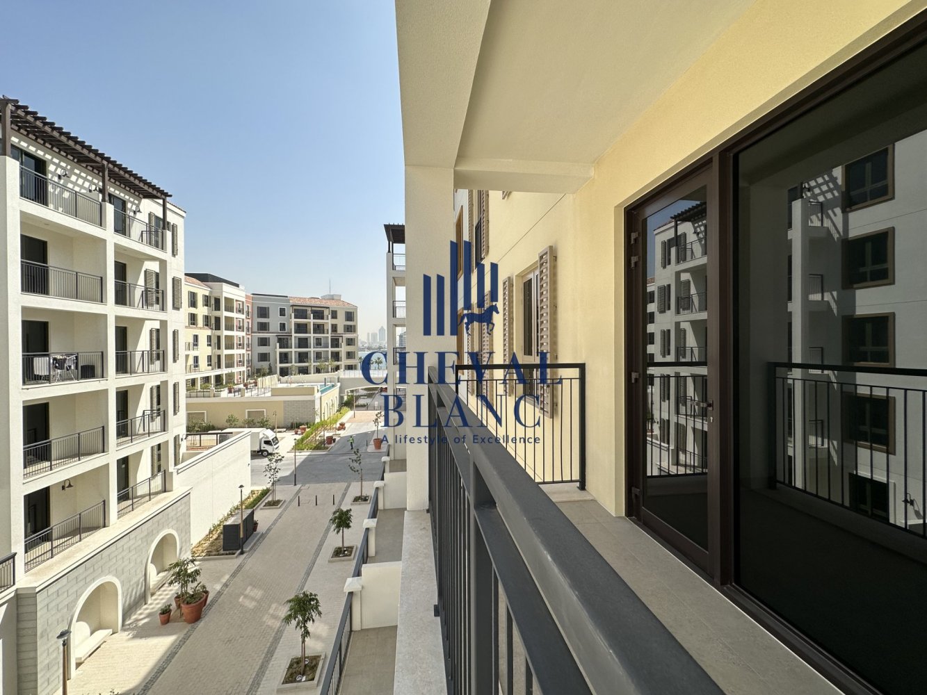 2 bedrooms Apartment in Jumeirah, UAE No. 6842