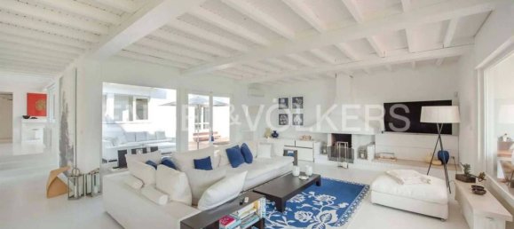 3 bedrooms Villa in Valsolda, Italy No. 129724 9