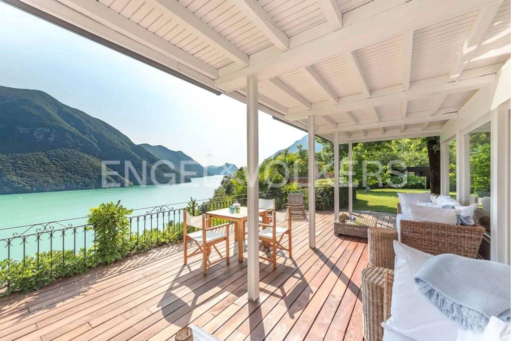 3 bedrooms Villa in Valsolda, Italy No. 129724