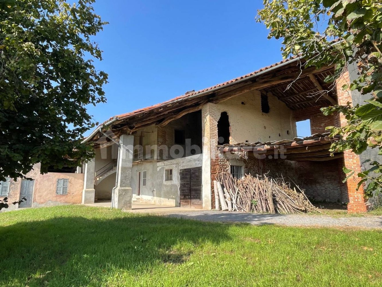 Casa T2 em Carrù, Italy N.º 165316