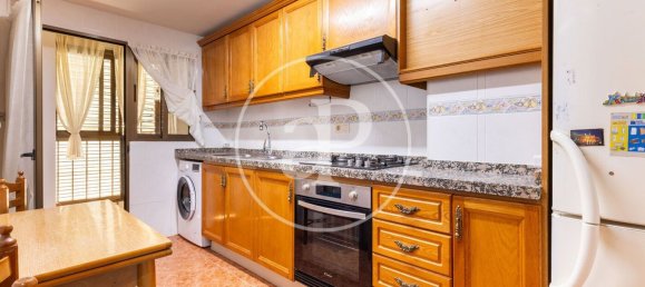 3 bedrooms Apartment in Valencia, Spain No. 148968 8