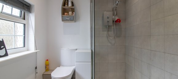  House in Guisborough, United Kingdom No. 1934 45