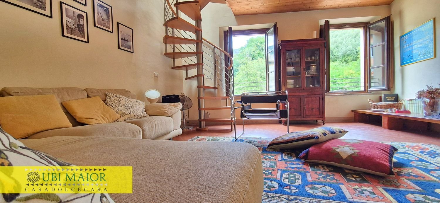 5 rooms Duplex in Calci, Italy No. 291022