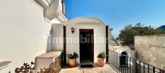3 bedrooms Apartment in Capri, Italy No. 357618 23