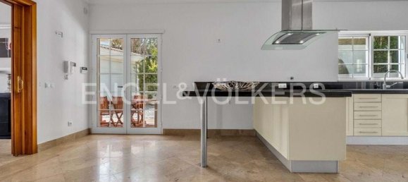 4 bedrooms House in Almancil, Portugal No. 122085 16