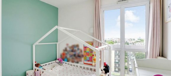 3 Schlafzimmer Wohnung in Le Bourget, France, Nr. 354429 8