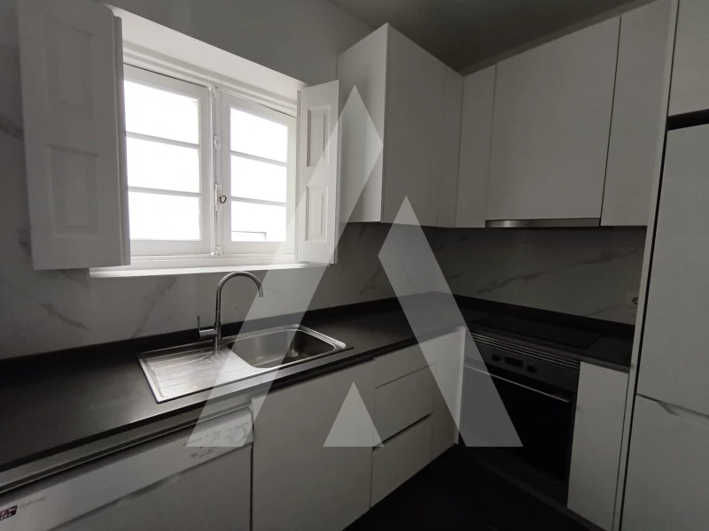 2 bedrooms Apartment in Aveiro, Portugal No. 327441