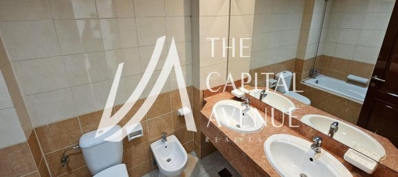 Villa de 4 dormitorios en Abu Dhabi Gate City, UAE No. 33505 18