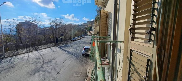 Apartamento de 2 dormitorios en Chieti, Italy No. 41822 25