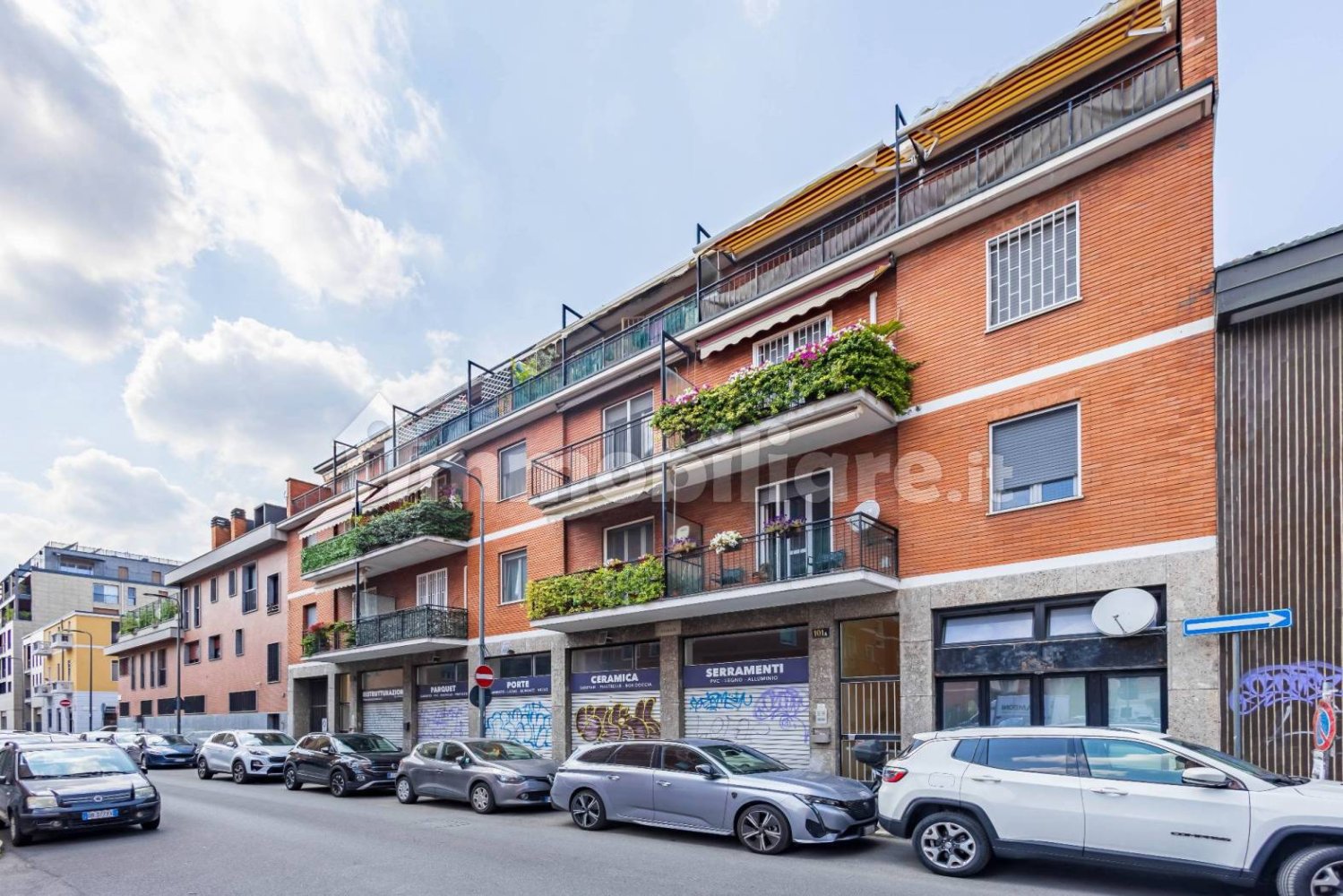 2 bedrooms Apartment in Milan, Italy No. 354289