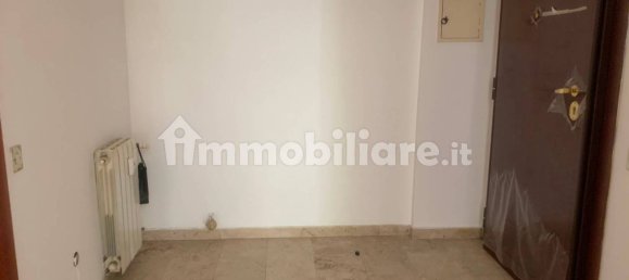 2 bedrooms Apartment in Rome, Italy No. 200193 4