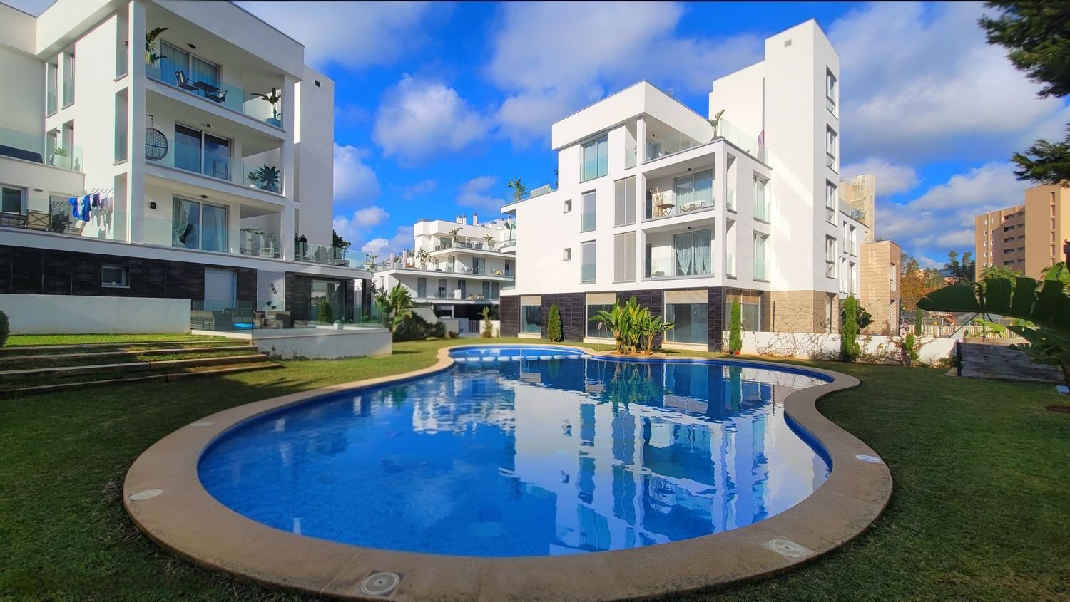 4 bedrooms Apartment in Palmanova, Spain No. 278504