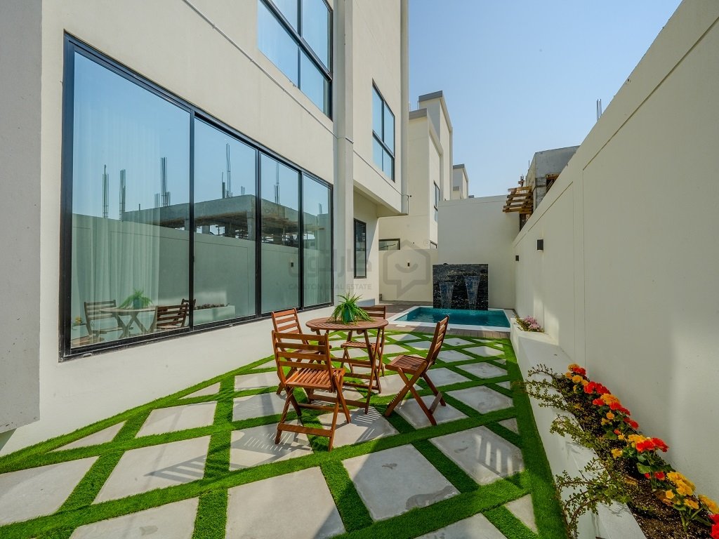 4 bedrooms Villa in Al Dair, Bahrain No. 608