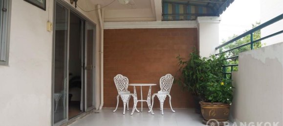 2 bedrooms Condo in Bangkok, Thailand No. 2063 5