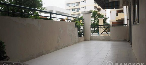 2 bedrooms Condo in Bangkok, Thailand No. 2063 6