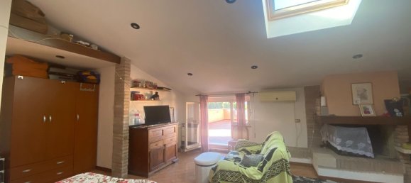 Квартира с 1 спальней в Перуджа, Италия № 317086 4