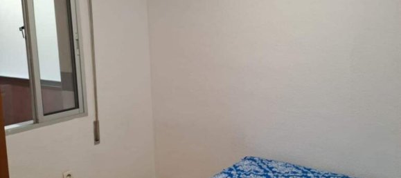 Apartamento de 4 dormitorios en Málaga, Spain No. 186618 12