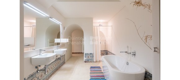 3 bedrooms Apartment in Lisbon, Portugal No. 191129 19