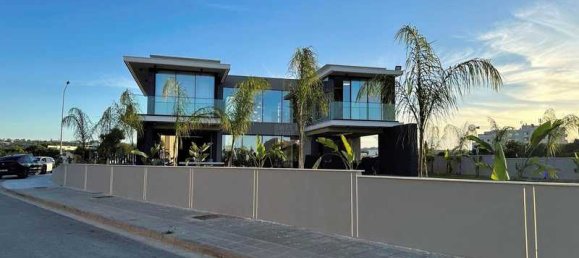 5 bedrooms House in Pernera, Cyprus No. 7522 9