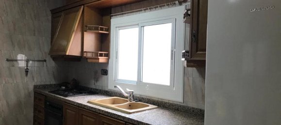 Apartamento de 4 dormitorios en Monóvar, Spain No. 177431 4