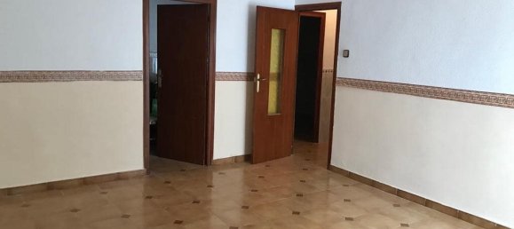 Apartamento de 4 dormitorios en Monóvar, Spain No. 177431 23