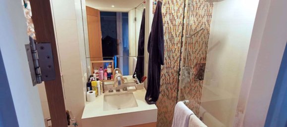 Apartamento com 1 quarto em condomínio em Watthana, Thailand N.º 9609 5