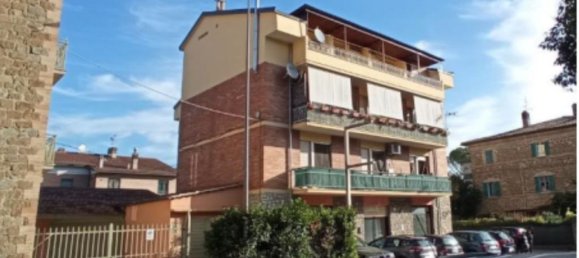 4 bedrooms Apartment in Perugia, Italy No. 325623 22