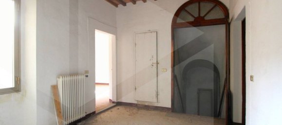 10 bedrooms House in Castelfranco di Sotto, Italy No. 26964 16