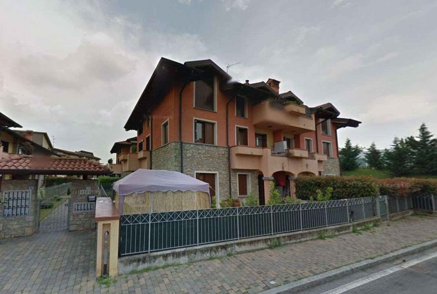 4-Zimmer Wohnung in Osio Sopra, Italy, Nr. 184981