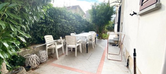 Квартира с 4 комнатами в Куаррата, Италия № 289359 11