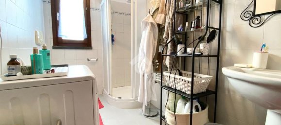 Квартира с 4 комнатами в Куаррата, Италия № 289359 9