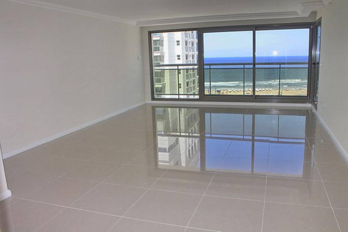3 bedrooms Apartment in Maldonado, Uruguay No. 8710