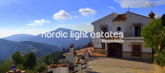 Villa de 7 dormitorios en Frigiliana, Spain No. 106594 8