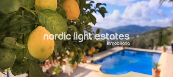 Villa de 7 dormitorios en Frigiliana, Spain No. 106594 16