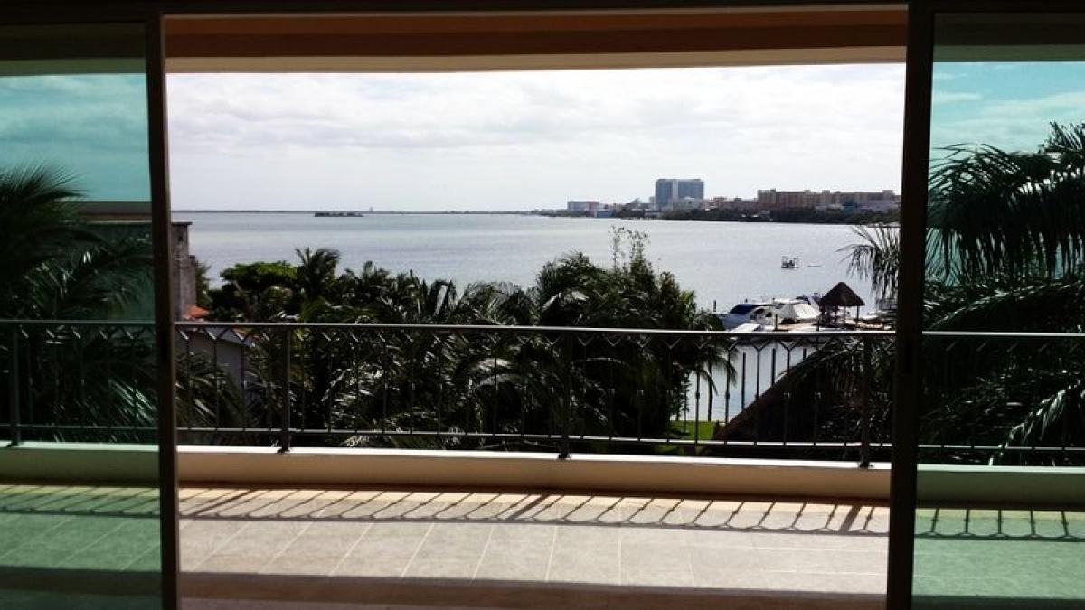 Квартира с 3 спальнями в Мехико, Мексика № 167318