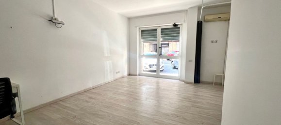 Propriété commerciale à Rome, Italy 35m² No. 289165 2
