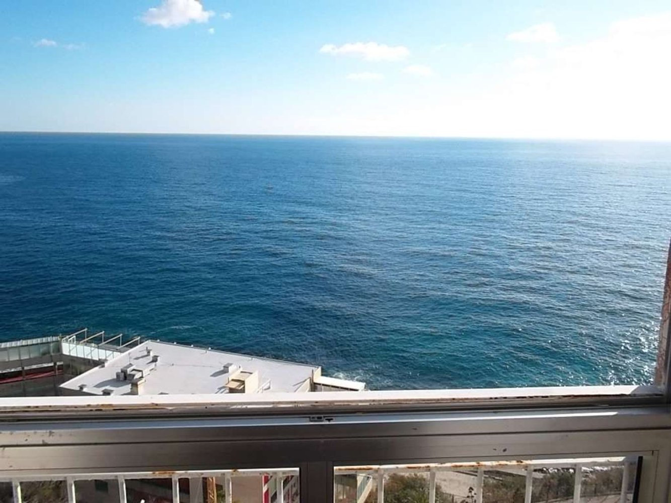 3 rooms Apartment in Sanremo, Italy No. 180824