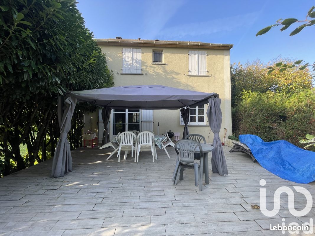 Casa de 6 divisões em Neufvy-sur-Aronde, France N.º 217754