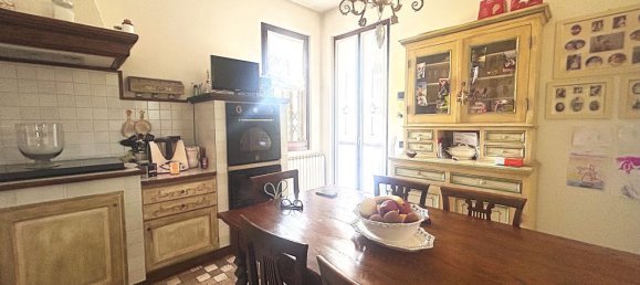 Villa de 4 divisões em Usmate Velate, Italy N.º 78765 45