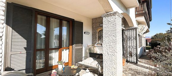 Villa de 4 divisões em Usmate Velate, Italy N.º 78765 11