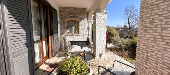 Villa de 4 divisões em Usmate Velate, Italy N.º 78765 10