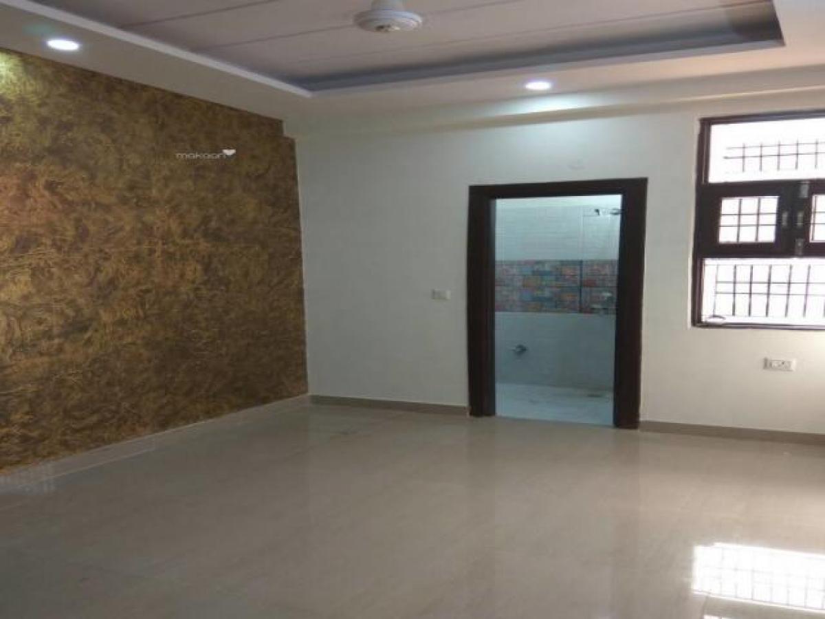 2 bedrooms House in Noida, India No. 11103