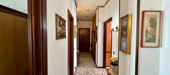 3 غرف نوم شقة في Cologno Monzese, Italy رقم 358037 17