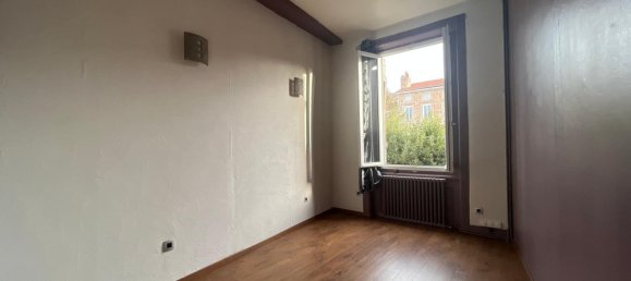 2 bedrooms Townhouse in Saint-Etienne, France No. 203705 5